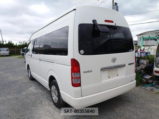 Toyota HIACE WAGON 2006-07 8813808-4
