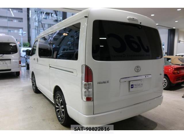 Toyota HIACE WAGON 2020-09 8817300-1