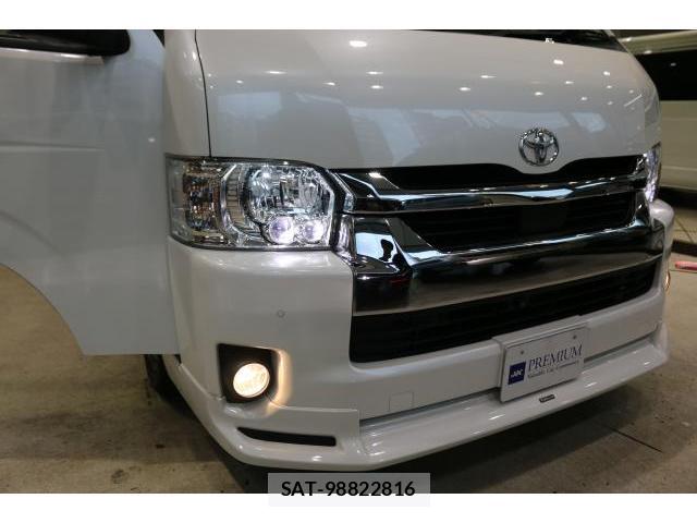 Toyota HIACE WAGON 2020-09 8817300-13