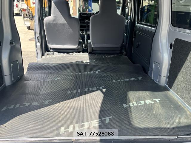 Daihatsu HIJET CARGO 2010-03 8812502-19