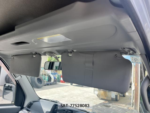 Daihatsu HIJET CARGO 2010-03 8812502-4