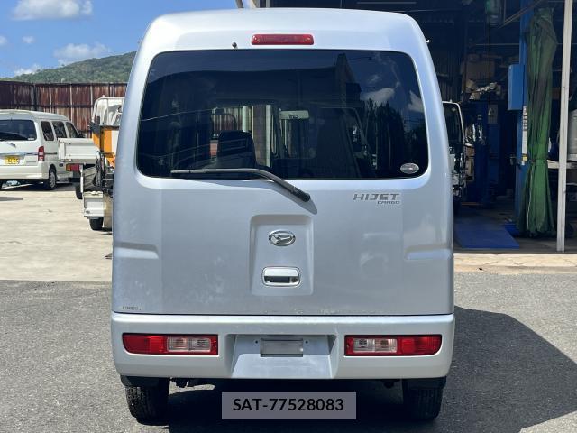 Daihatsu HIJET CARGO 2010-03 8812502-6