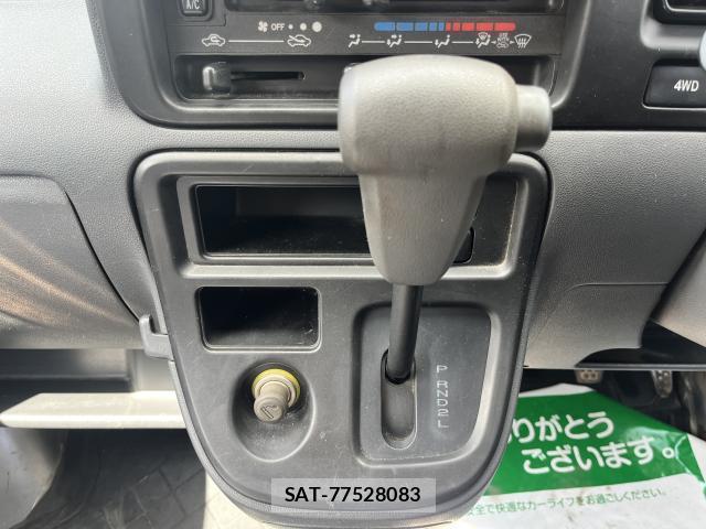 Daihatsu HIJET CARGO 2010-03 8812502-9