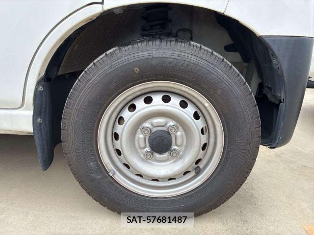 Daihatsu HIJET CARGO 2020-08 8813050-10