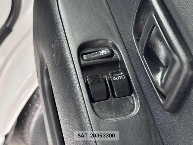 Daihatsu HIJET CARGO 2021-08 8813098-8