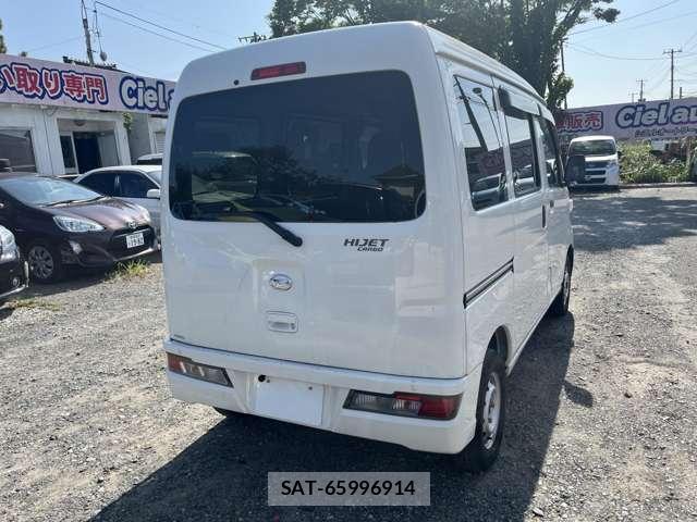 Daihatsu HIJET CARGO 2021-11 8814071-1