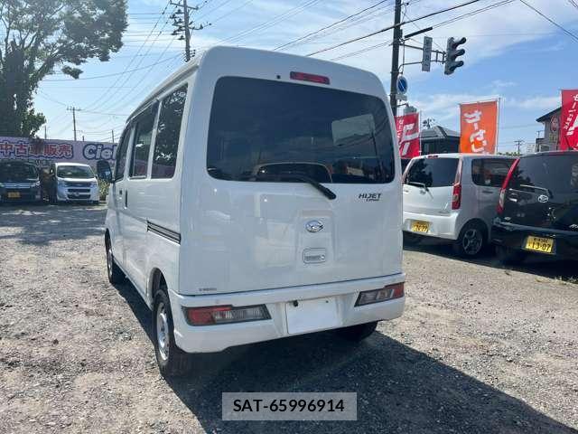 Daihatsu HIJET CARGO 2021-11 8814071-8
