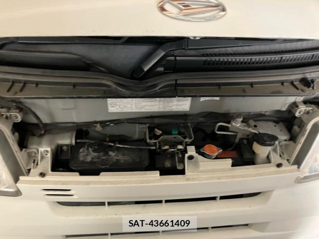 Daihatsu HIJET CARGO 2011-12 8814079-18