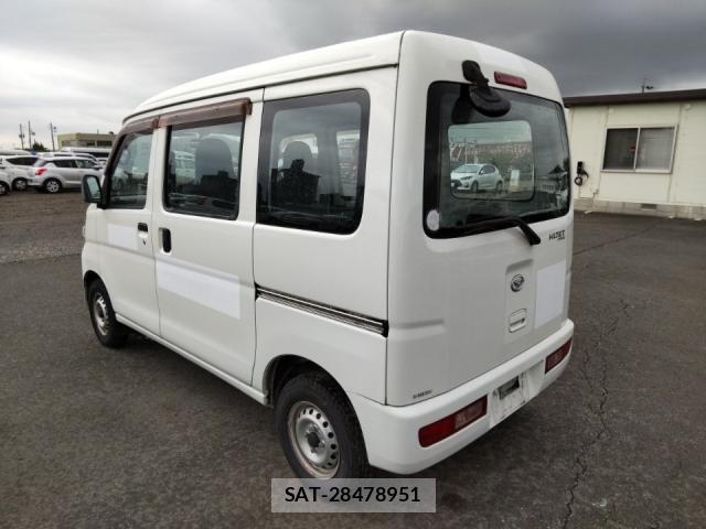 Daihatsu HIJET CARGO 2016-08 8815338-4