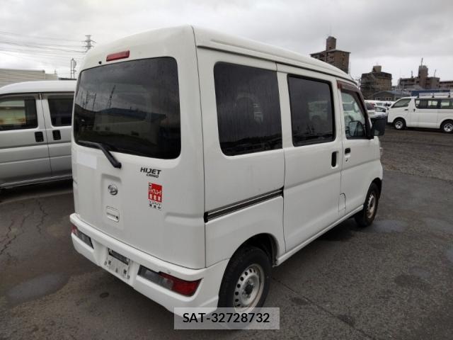 Daihatsu HIJET CARGO 2019-09 8815340-2