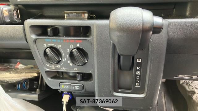Daihatsu HIJET CARGO 2023-02 8815507-14