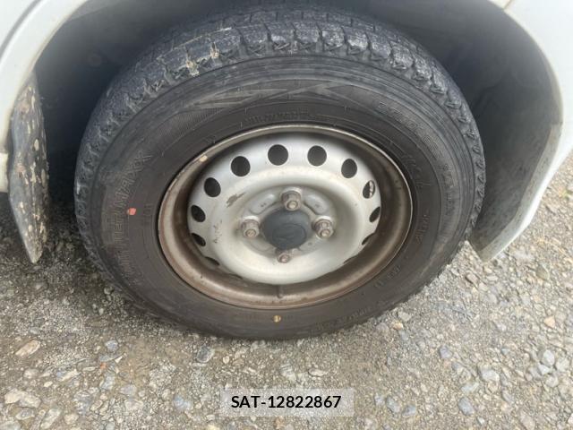 Daihatsu HIJET CARGO 2015-07 8816375-12