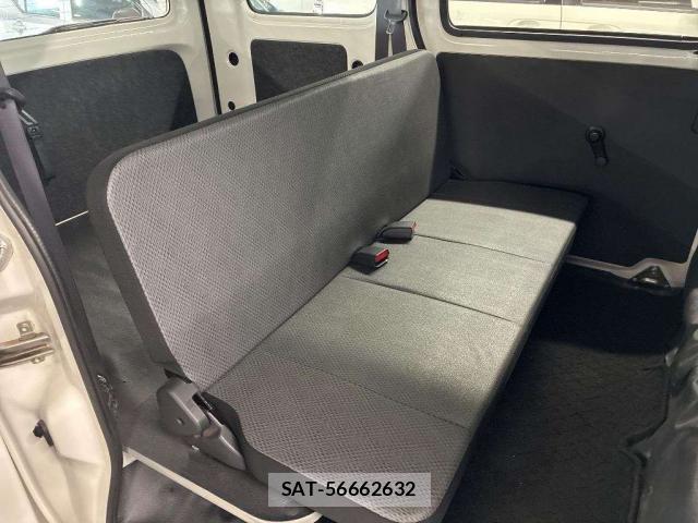 Daihatsu HIJET CARGO 2019-08 8816433-6