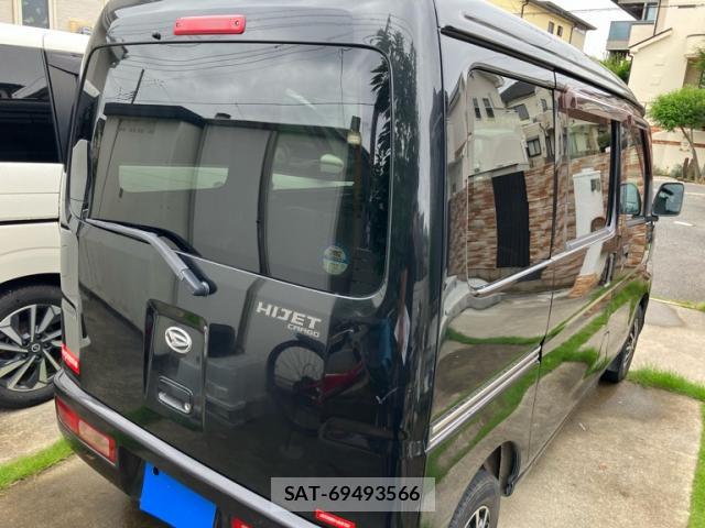 Daihatsu HIJET CARGO 2014-05 8817456-2