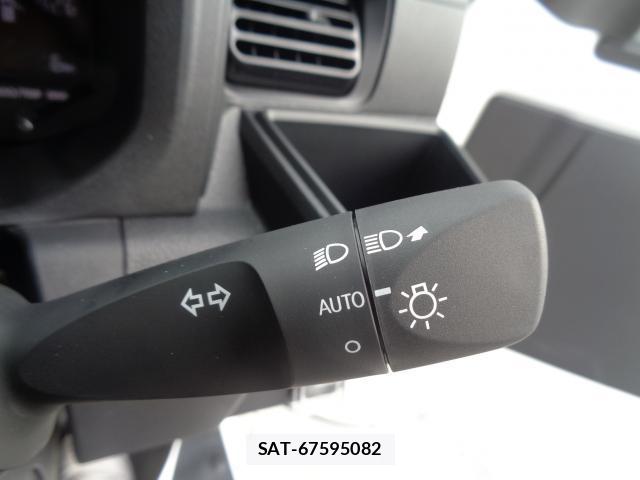 Daihatsu HIJET TRUCK 2026-03 8813314-17