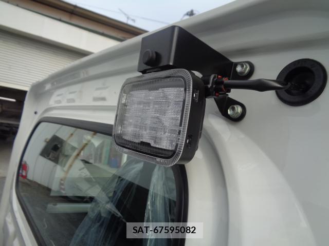 Daihatsu HIJET TRUCK 2026-03 8813314-7