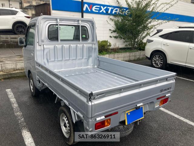 Daihatsu HIJET TRUCK 2015-04 8813495-2