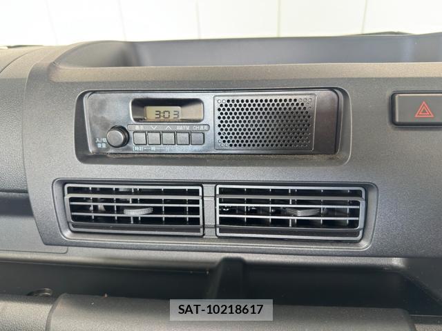 Daihatsu HIJET TRUCK 2025-09 8814273-12