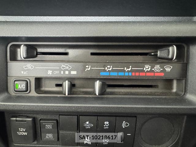 Daihatsu HIJET TRUCK 2025-09 8814273-14