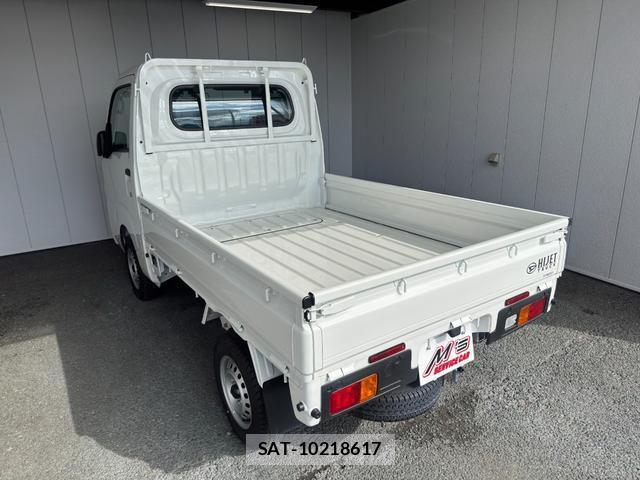 Daihatsu HIJET TRUCK 2025-09 8814273-3
