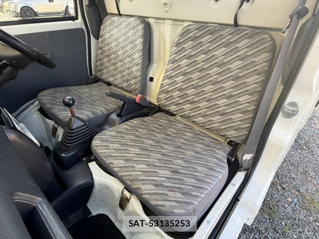 Daihatsu HIJET TRUCK 2001 8814943-16