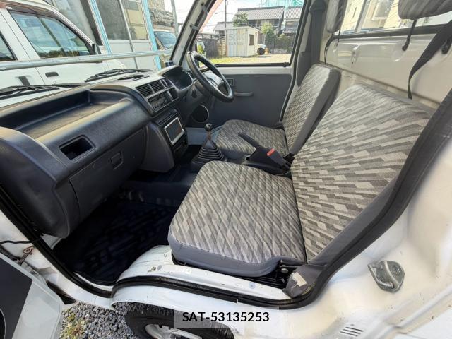 Daihatsu HIJET TRUCK 2001 8814943-17