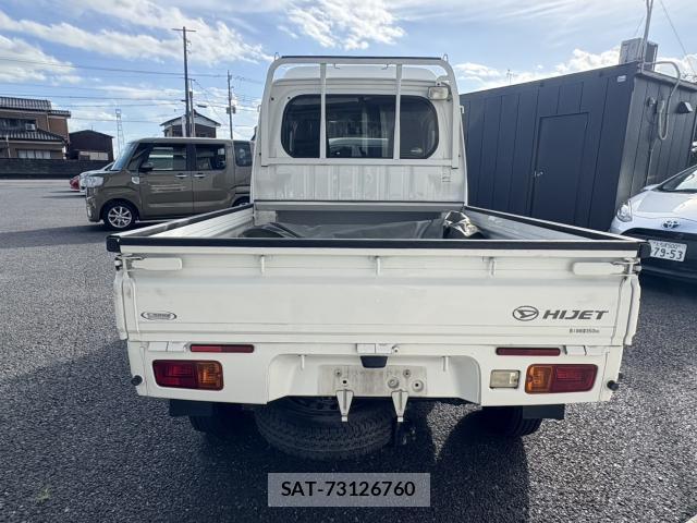 Daihatsu HIJET TRUCK 2017-04 8815132-1