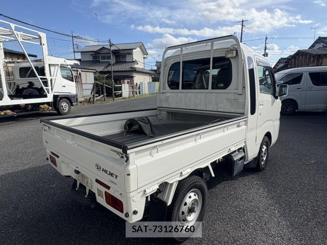 Daihatsu HIJET TRUCK 2017-04 8815132-13