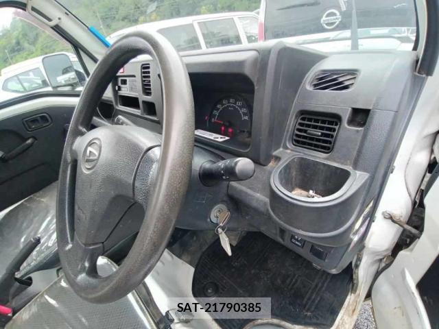 Daihatsu HIJET TRUCK 2016-07 8817065-2