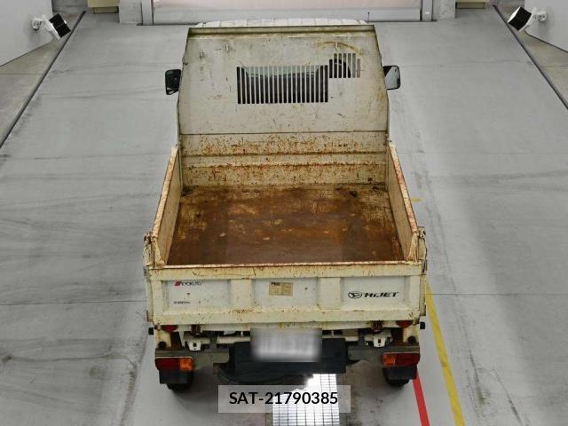 Daihatsu HIJET TRUCK 2016-07 8817065-4