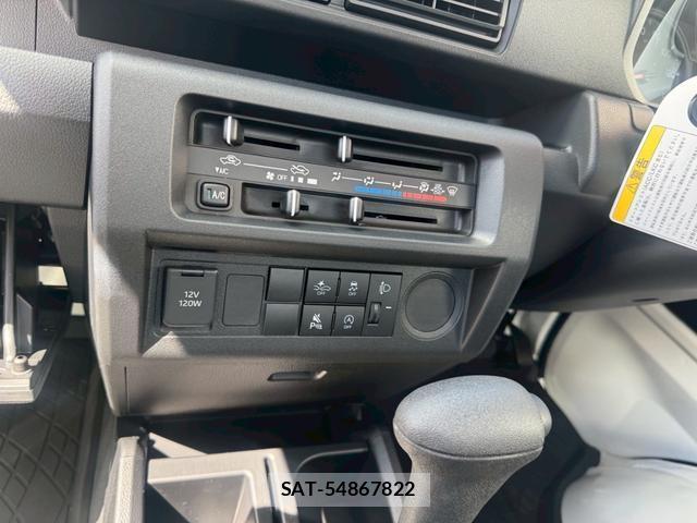 Daihatsu HIJET TRUCK 2025-06 8817066-3