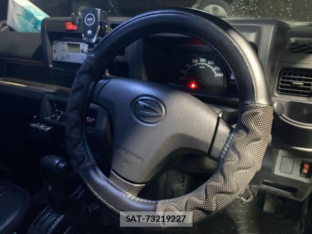 Daihatsu HIJET TRUCK 2015-01 8817622-6