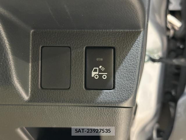 Daihatsu HIJET TRUCK 2016-01 8818002-5
