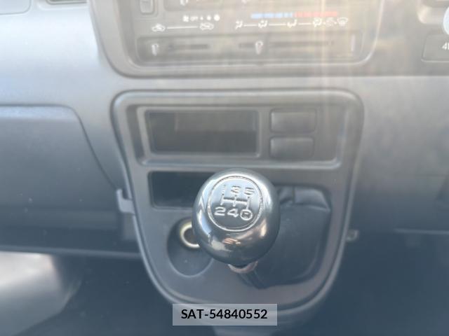 Daihatsu HIJET VAN 2014-04 8815133-5
