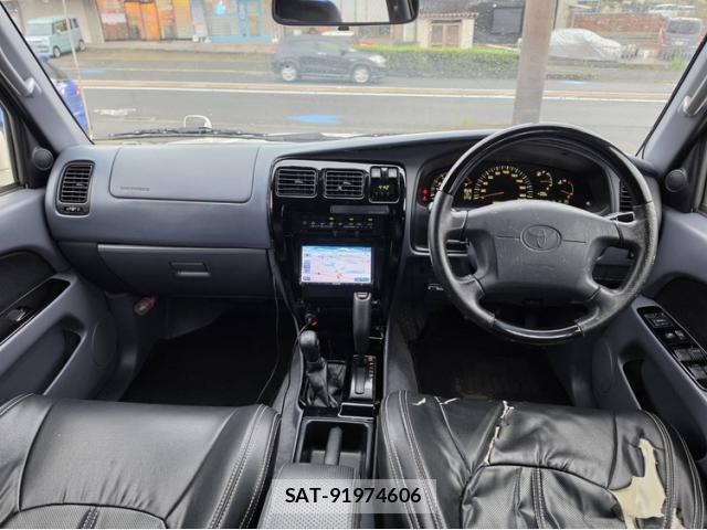 Toyota HILUX SURF 1998-06 8815172-2