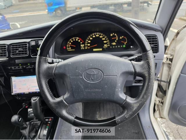 Toyota HILUX SURF 1998-06 8815172-3