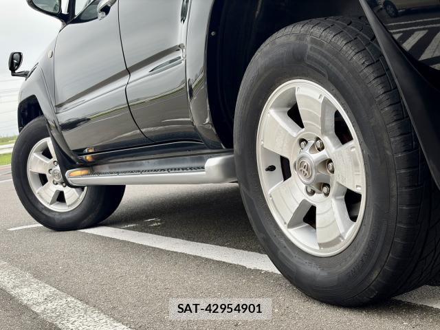 Toyota HILUX SURF 2002-11 8815582-4