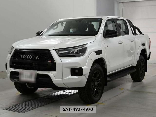 Toyota HILUX 2023-11 8812560-0