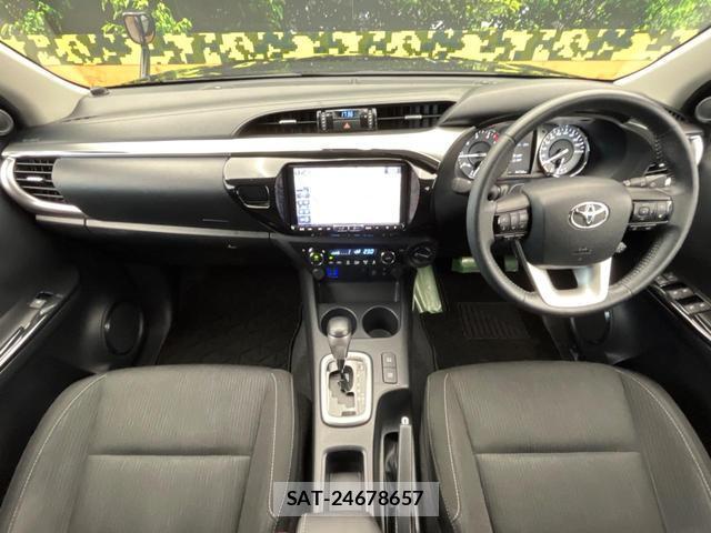 Toyota HILUX 2020-11 8813715-1