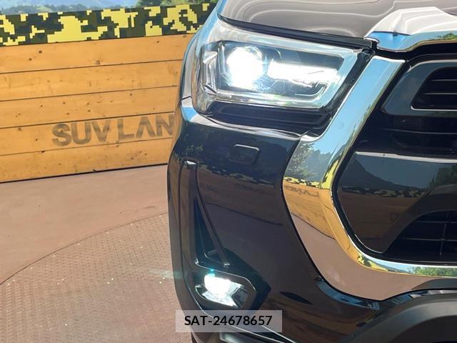 Toyota HILUX 2020-11 8813715-11