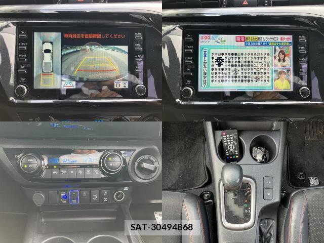 Toyota HILUX 2023-09 8813957-4