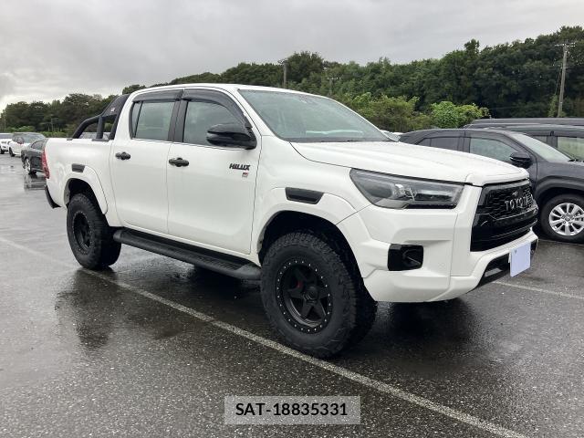 Toyota HILUX 2023-03 8813962-0