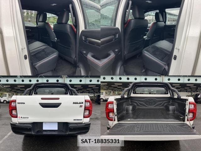 Toyota HILUX 2023-03 8813962-6