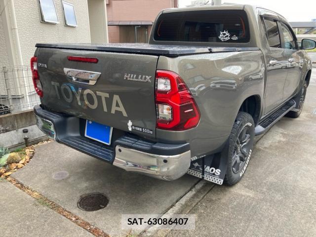 Toyota HILUX 2023-10 8814556-13