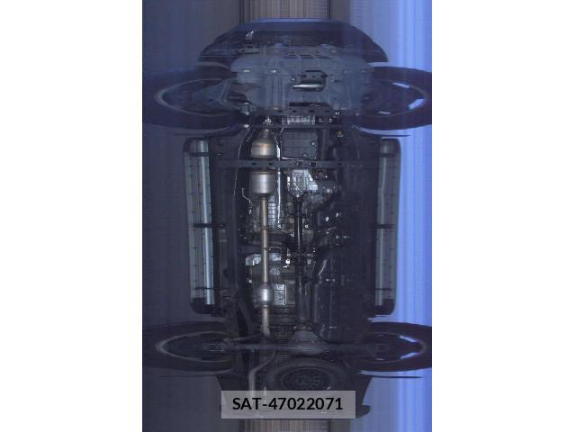 Toyota HILUX 2021-09 8815388-8
