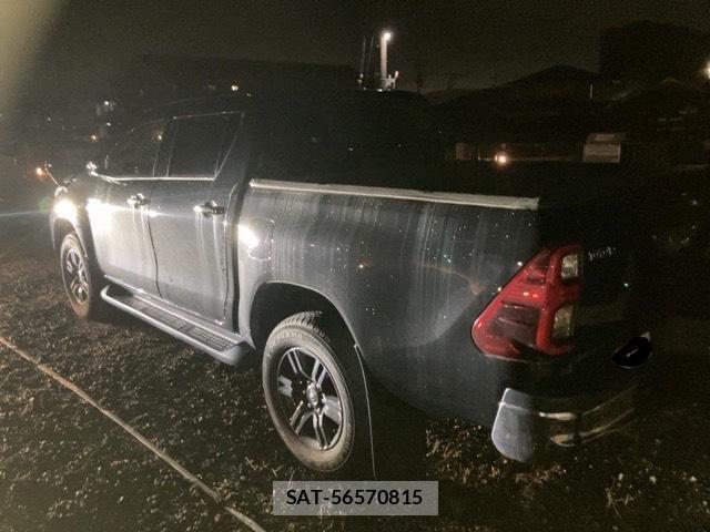 Toyota HILUX 2022-07 8815723-1
