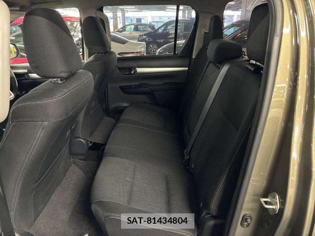 Toyota HILUX 2022-09 8816164-4