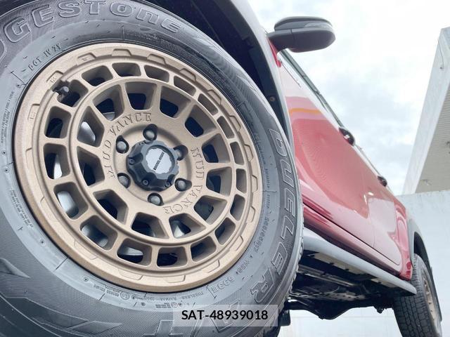 Toyota HILUX 2019-02 8817186-13