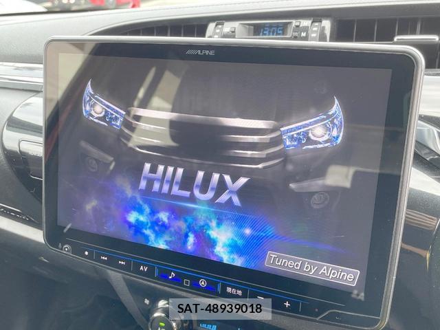 Toyota HILUX 2019-02 8817186-2