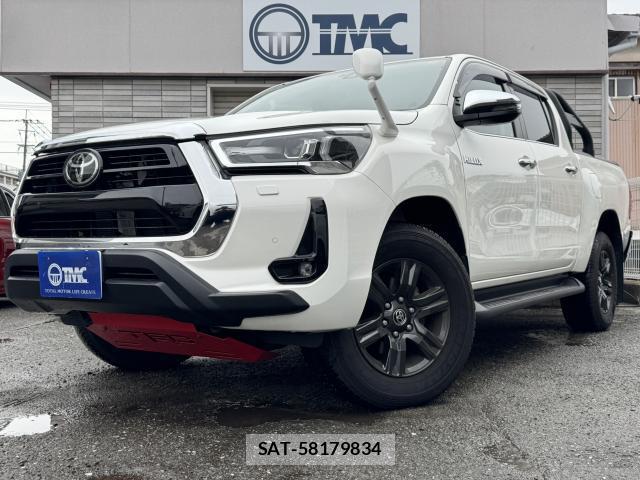 Toyota HILUX 2023-03 8817205-0
